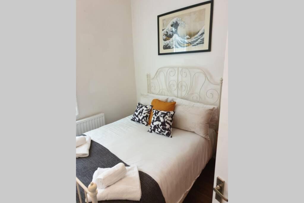 South Shield'S Hidden Gem Garnet 3 Bedroom Apartment Sleeps 6 Guests サウス・シールズ エクステリア 写真